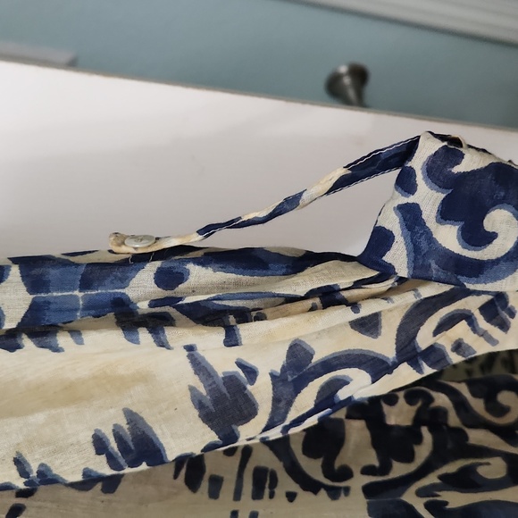 Navy and Cream Women's Top - Picture 3 of 9